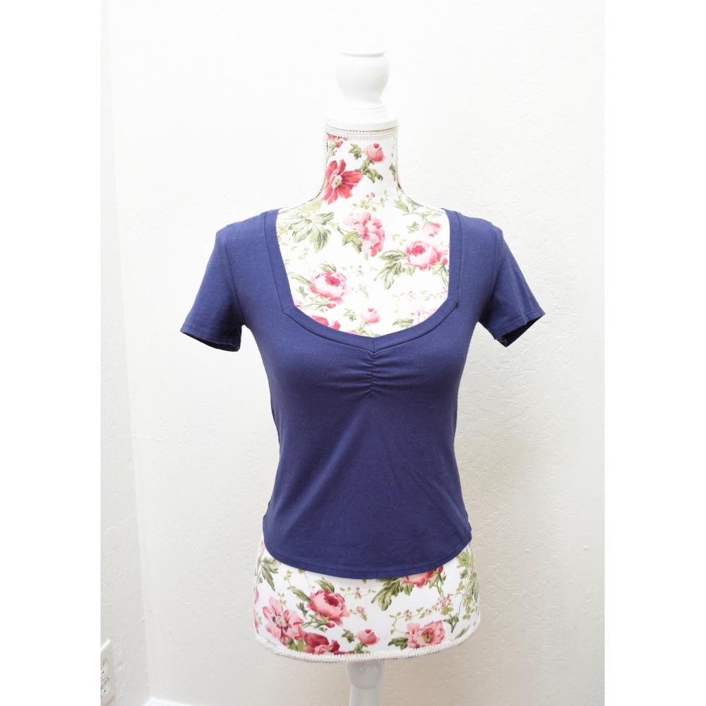ModCloth Sweetheart Cinched Bust Navy Crop Top